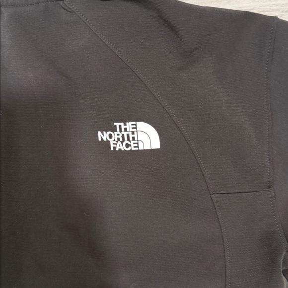 The North Face Woman’s Black Full-Zip Size S - Picture 6 of 7
